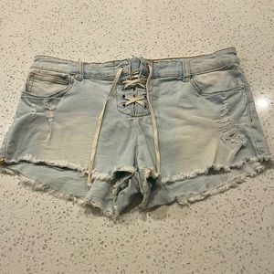 Billabong Distressed Shorts - Like New!